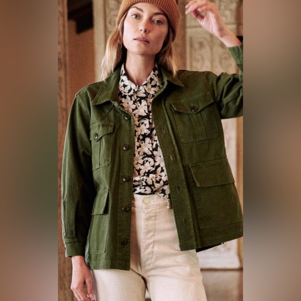 The GREAT Pleated Army Jacket  Size 1 (S)